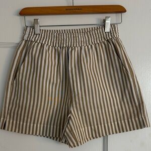 Reformation Women's Tan Striped Shorts